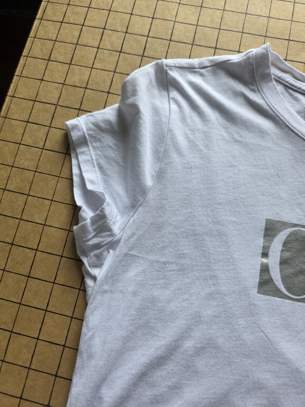 Calvin Klein White CK Logo Tee Metallic Silver Graphic Cotton Modal L - Picture 10 of 12